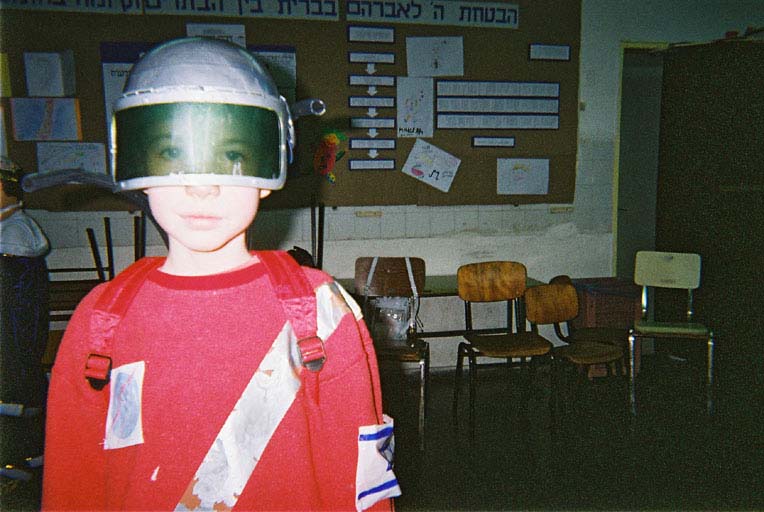 F1030024